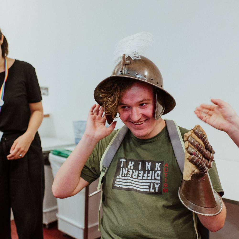 Wallace collection armour for sen teachers