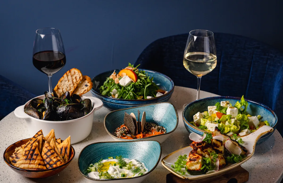 monatgu kitchen lunch