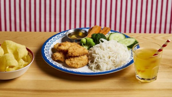 kids eat free at easter at rosa's thai