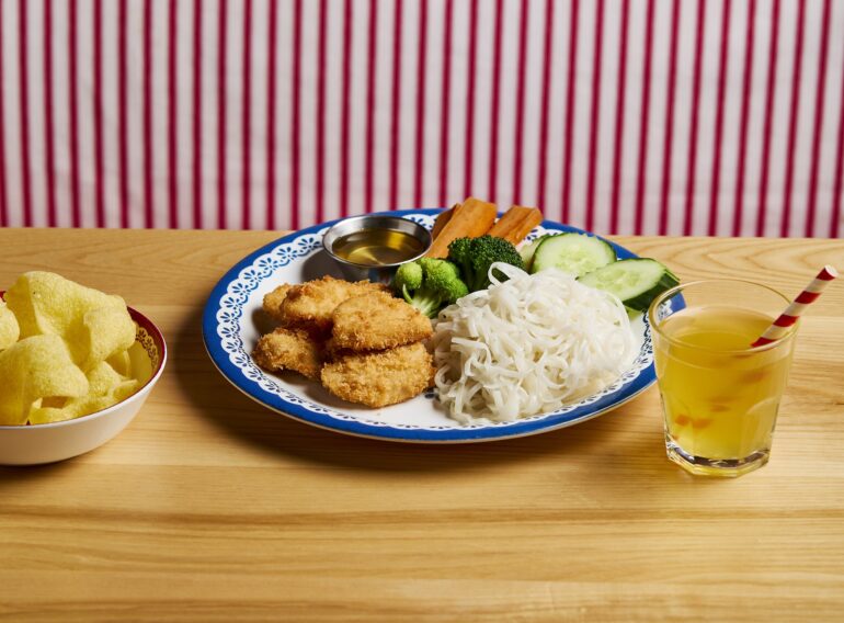 kids eat free at easter at rosa's thai