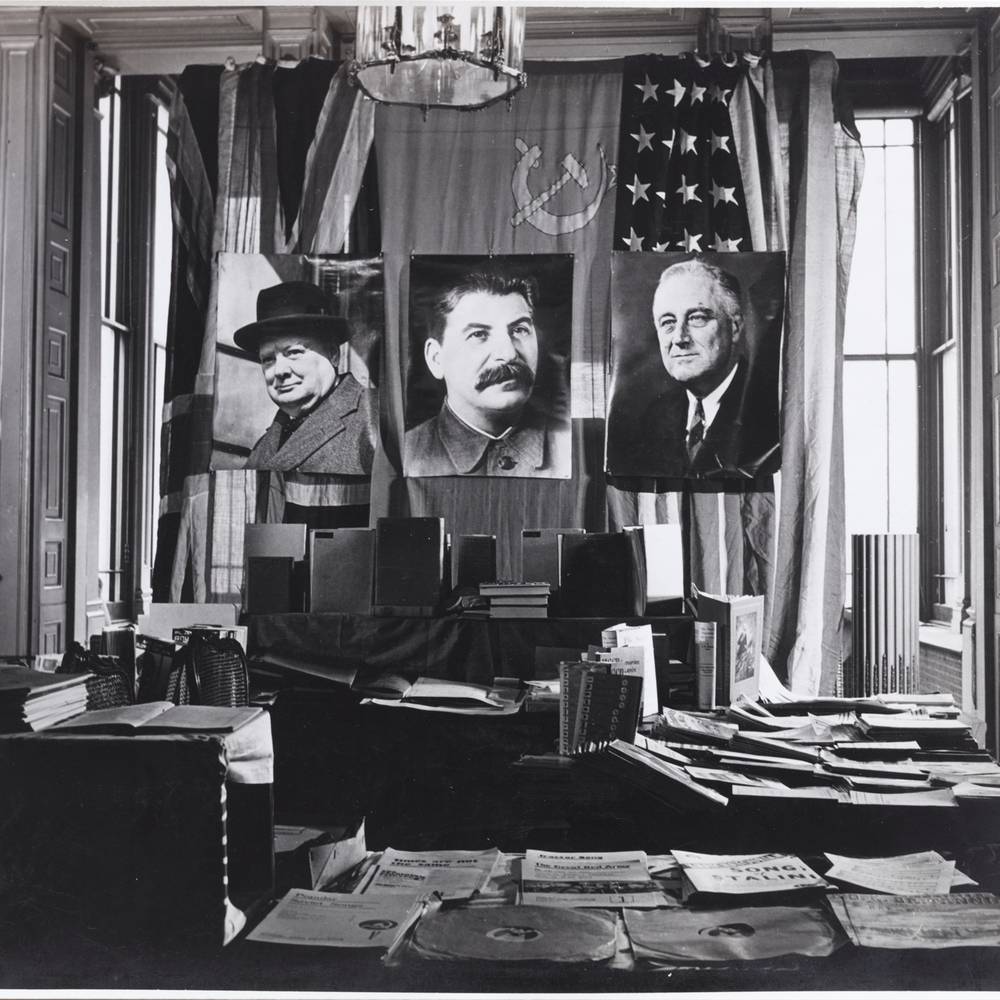 Allies at War: The Politics of Defeating Hitler The wallace collection