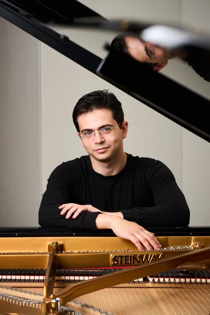 Ariel Lanyi – Wigmore Hall