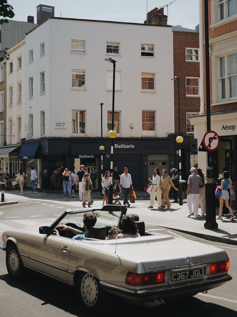 vintage car strolling through Marylebone